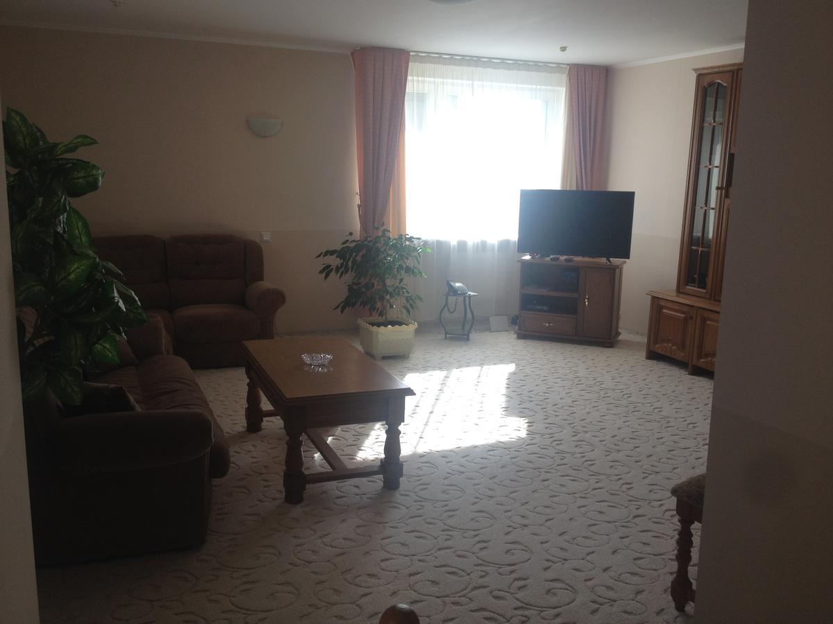 Hotel Muhavets Pruzhany Kültér fotó